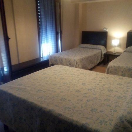 Hostal Sevilla Granada Ngoại thất bức ảnh