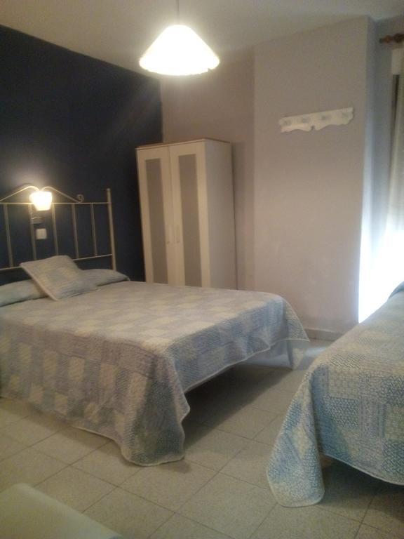 Hostal Sevilla Granada Ngoại thất bức ảnh